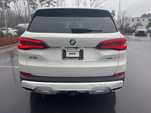 Used 2021 BMW X5 xDrive40i w/ Premium Package 3 image 6