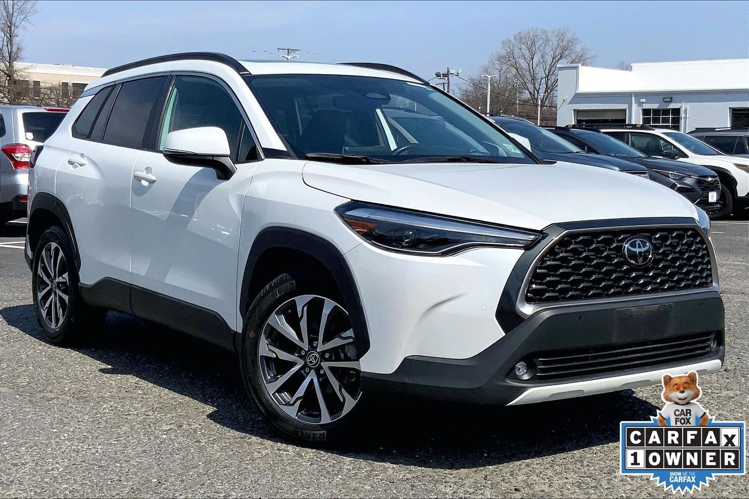 Used 2023 Toyota Corolla Cross XLE w/ Convenience Package video 2