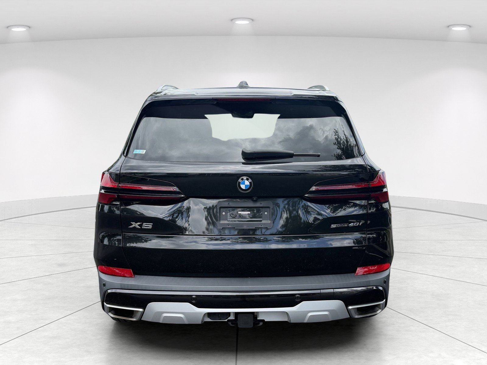 Certified 2024 BMW X5 sDrive40i w/ Premium Package RWD image 5