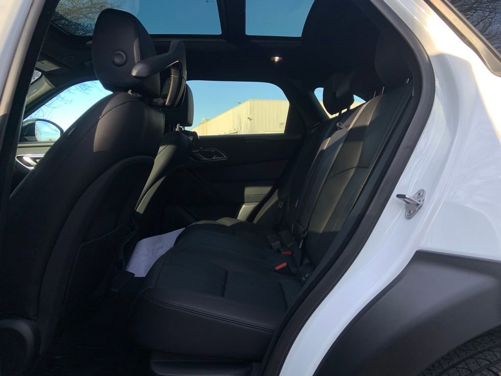 Certified 2026 Land Rover Range Rover Velar Dynamic SE image 13