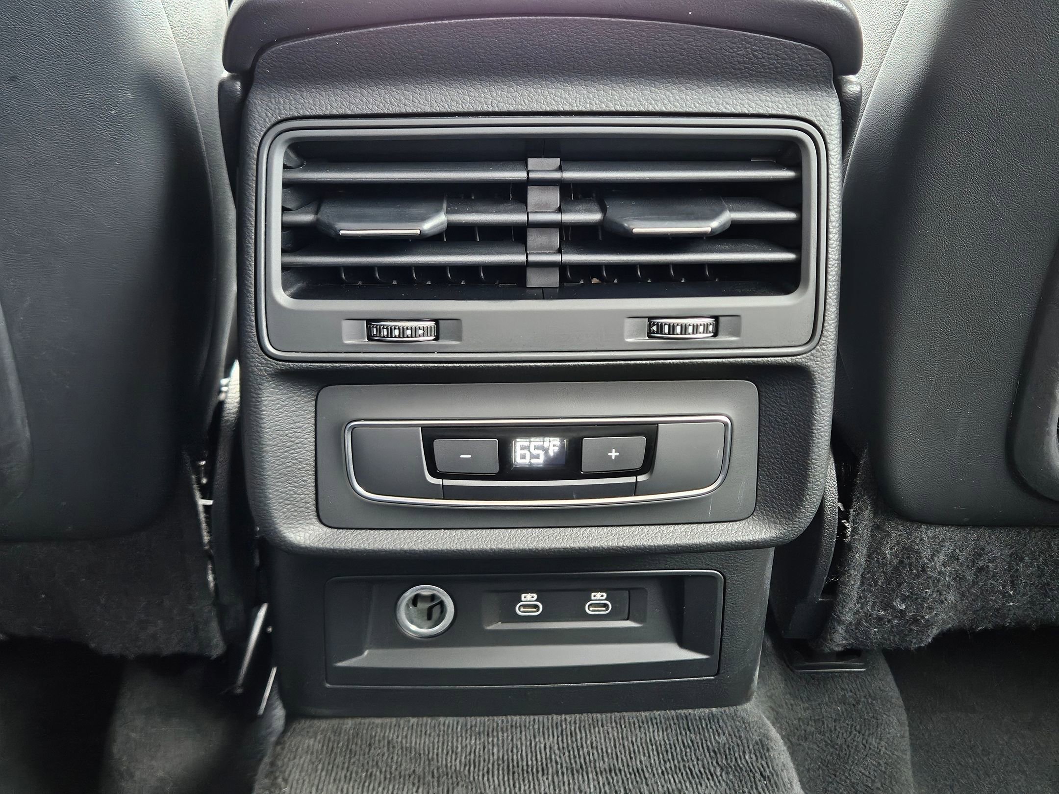 Used 2022 Audi Q7 Premium Plus image 28