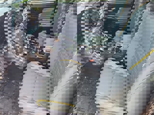 Used 2024 Toyota Tacoma Trailhunter image 7