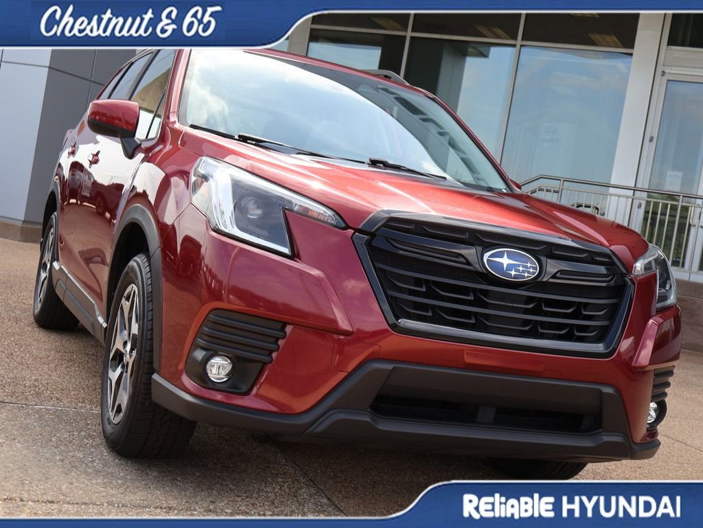 Used 2024 Subaru Forester Premium AWD/4WD image 7