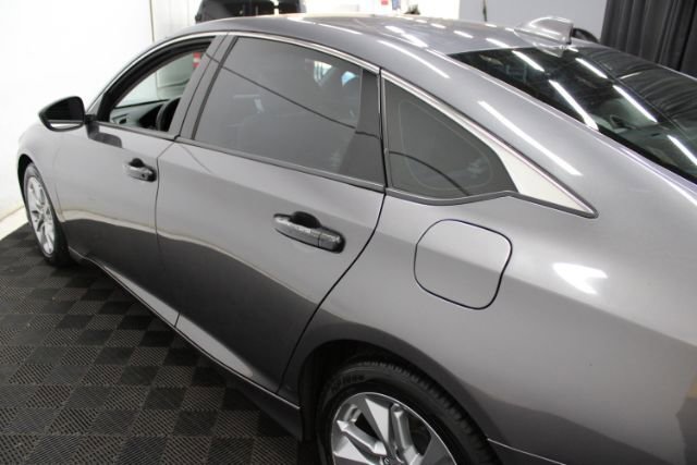Used 2018 Honda Accord LX image 9