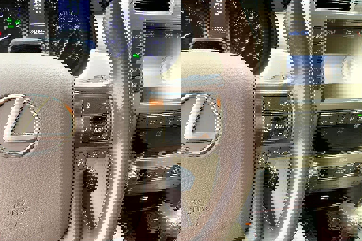 Used 2017 Lexus GX 460 Luxury image 23