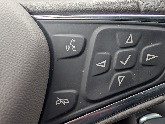 Used 2024 Chevrolet Malibu LT FWD image 16