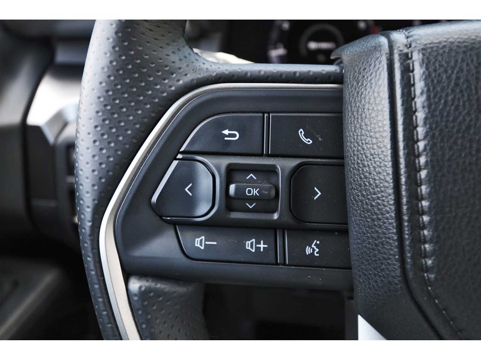 Used 2025 Toyota 4Runner TRD Off-Road AWD/4WD image 15