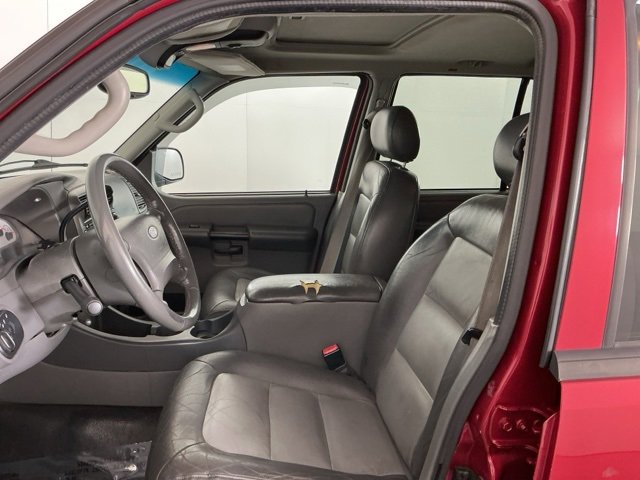 Used 2004 Ford Explorer Sport Trac XLS image 13