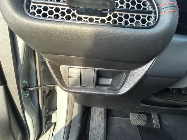 Used 2025 Honda HR-V Sport image 14