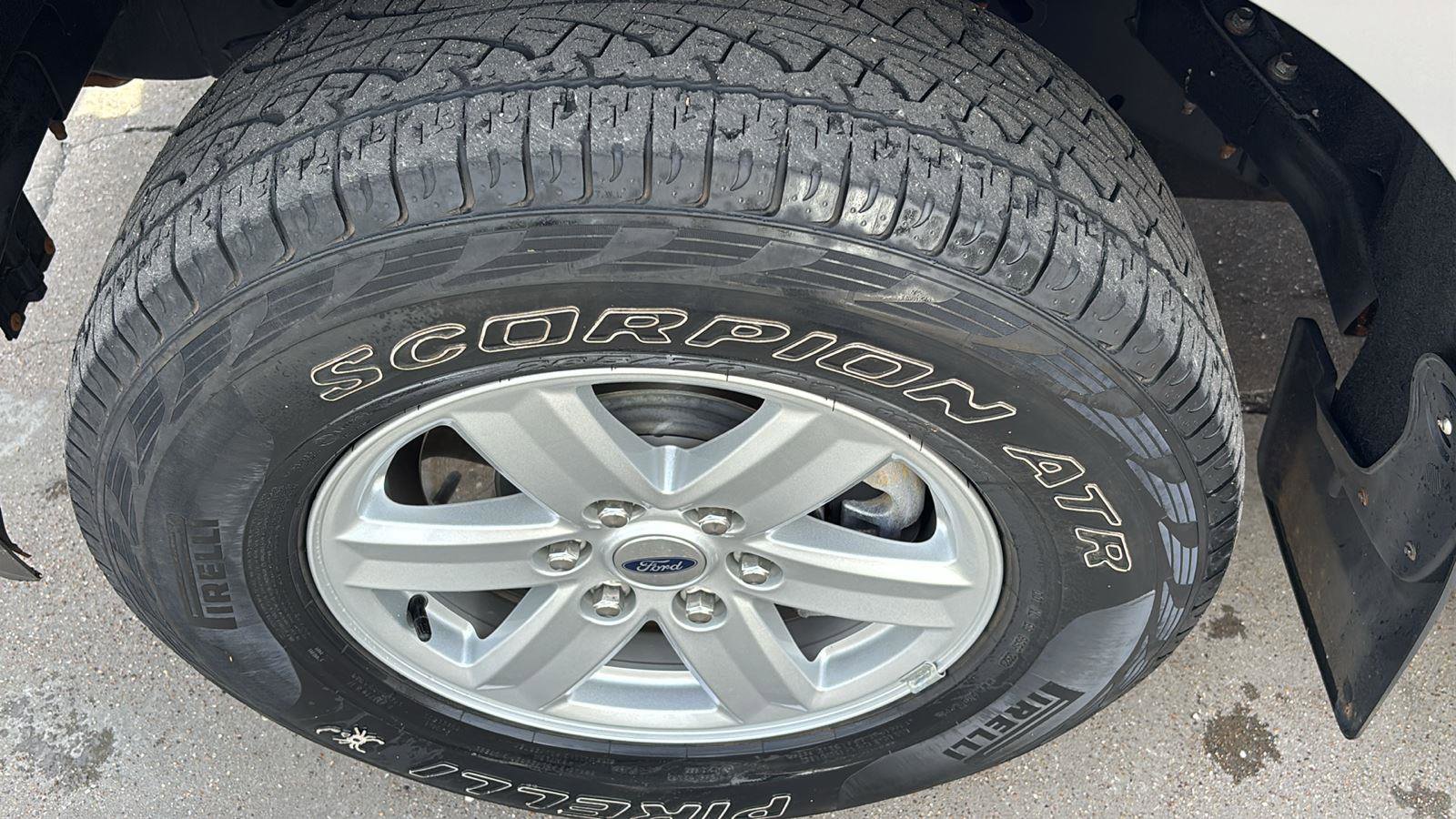 Used 2021 Ford F150 XLT image 12