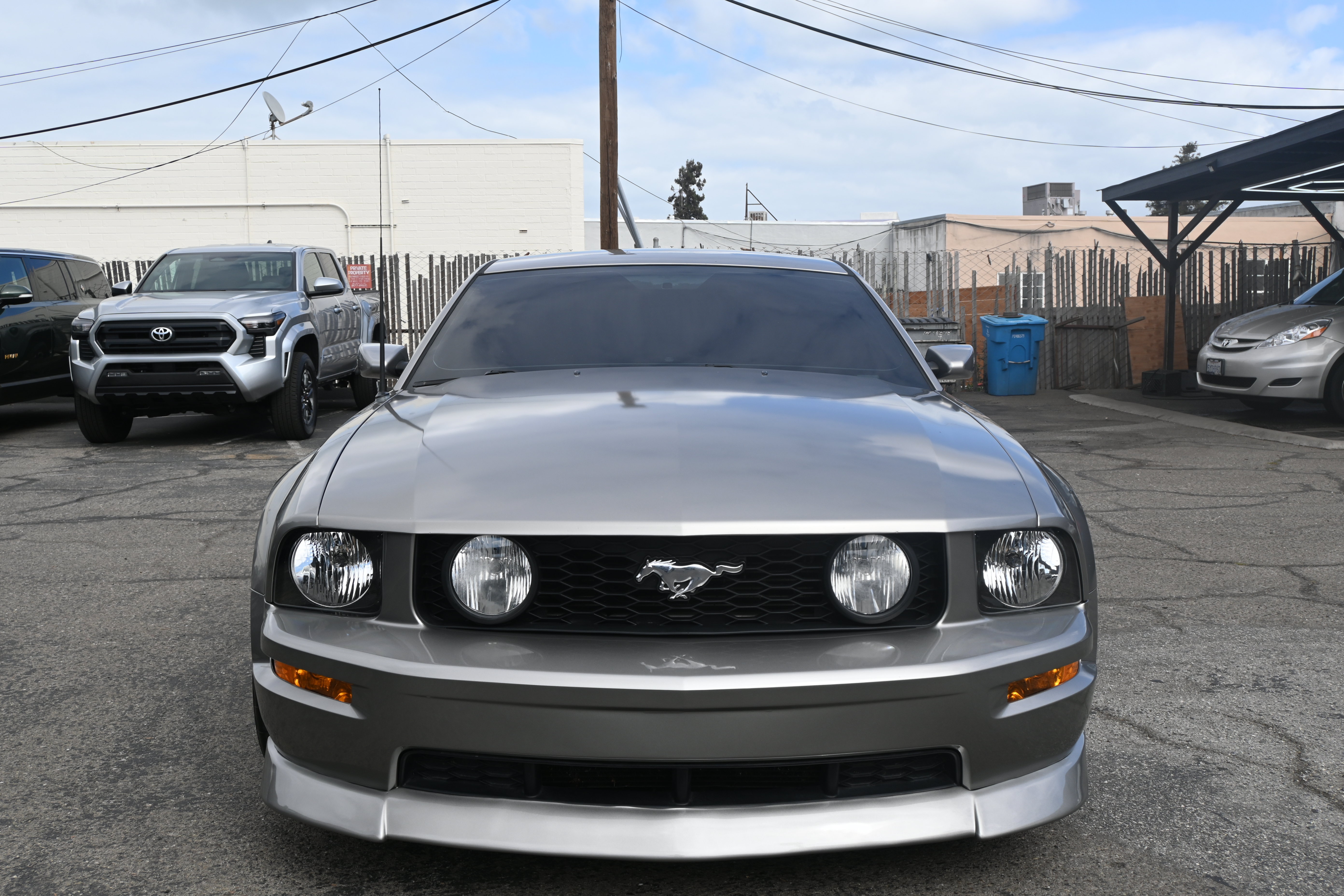 Used 2008 Ford Mustang GT RWD image 2