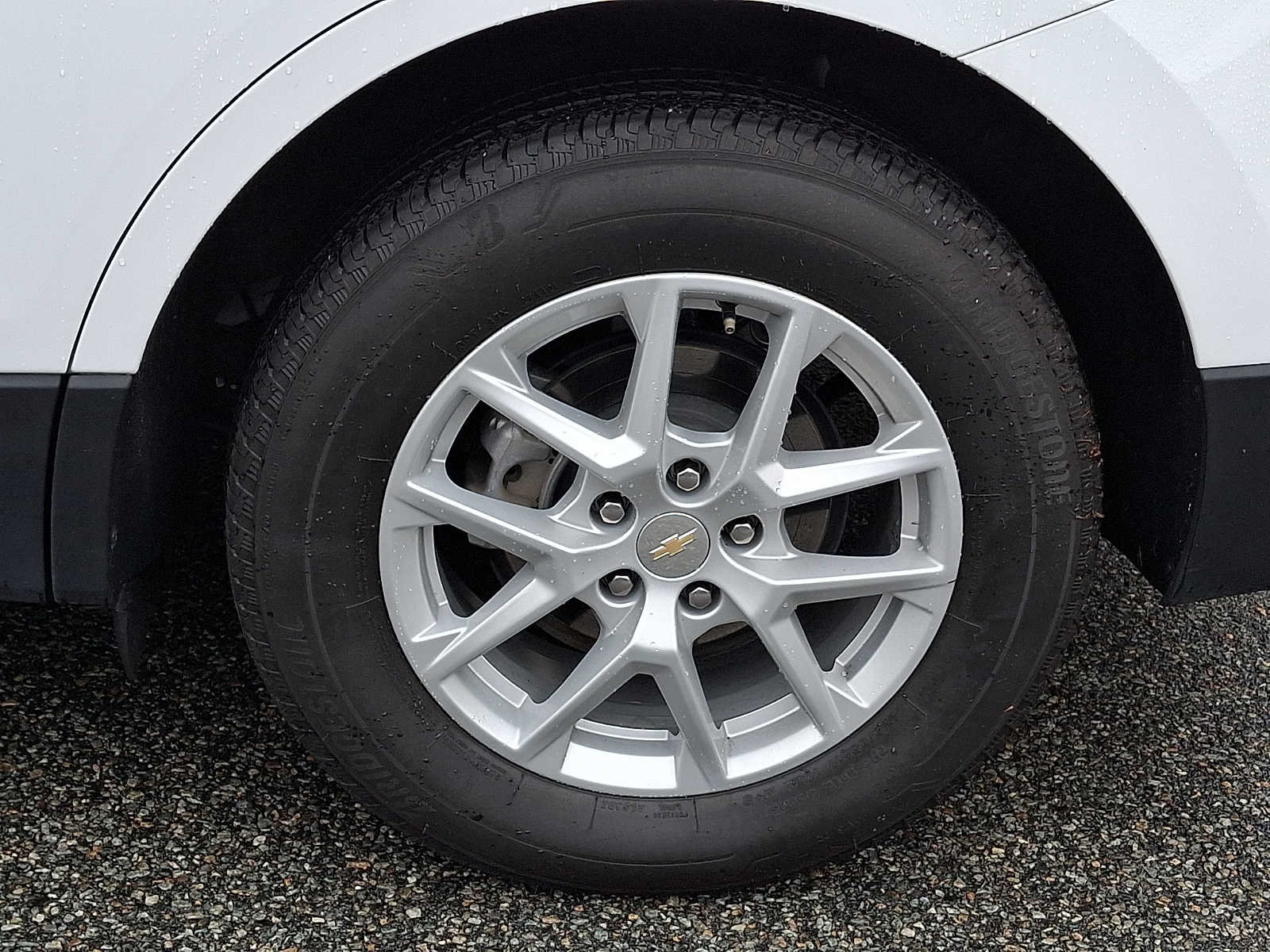 Used 2023 Chevrolet Equinox LS AWD/4WD image 7