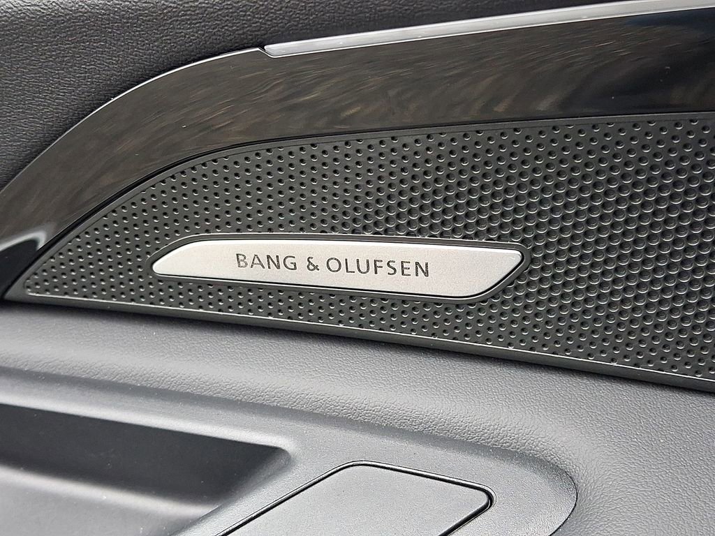 Used 2025 Audi Q5 Premium Plus w/ Premium Plus image 28