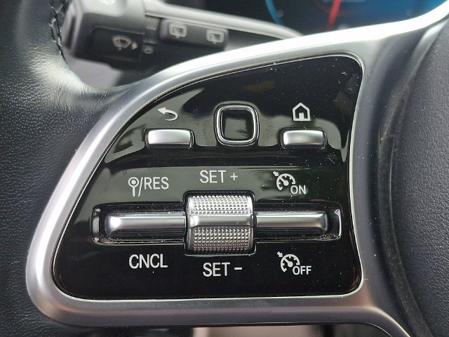 Used 2023 Mercedes-Benz GLA 250 4MATIC image 21