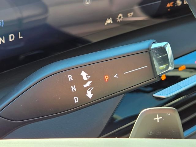 Used 2025 Buick Enclave Preferred FWD image 36