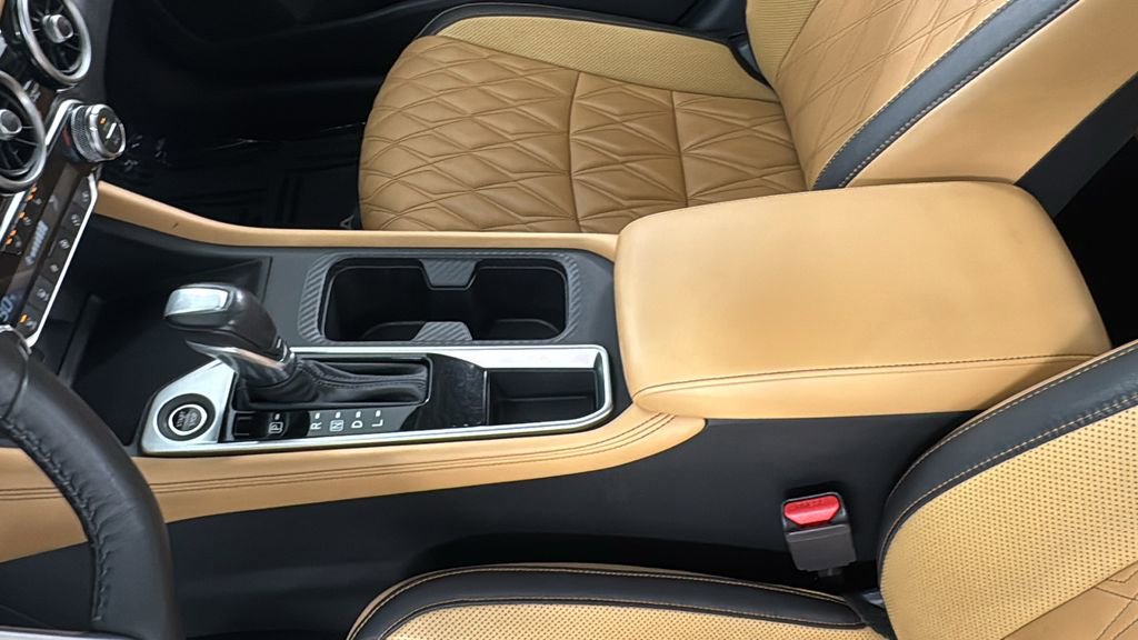 Used 2023 Nissan Sentra SV w/ SV Premium Package image 31