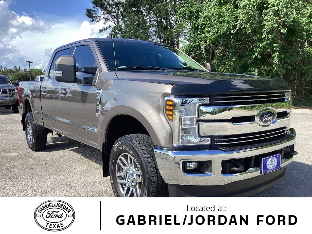 Used 2019 Ford F250 Lariat w/ Lariat Value Package AWD/4WD video 1