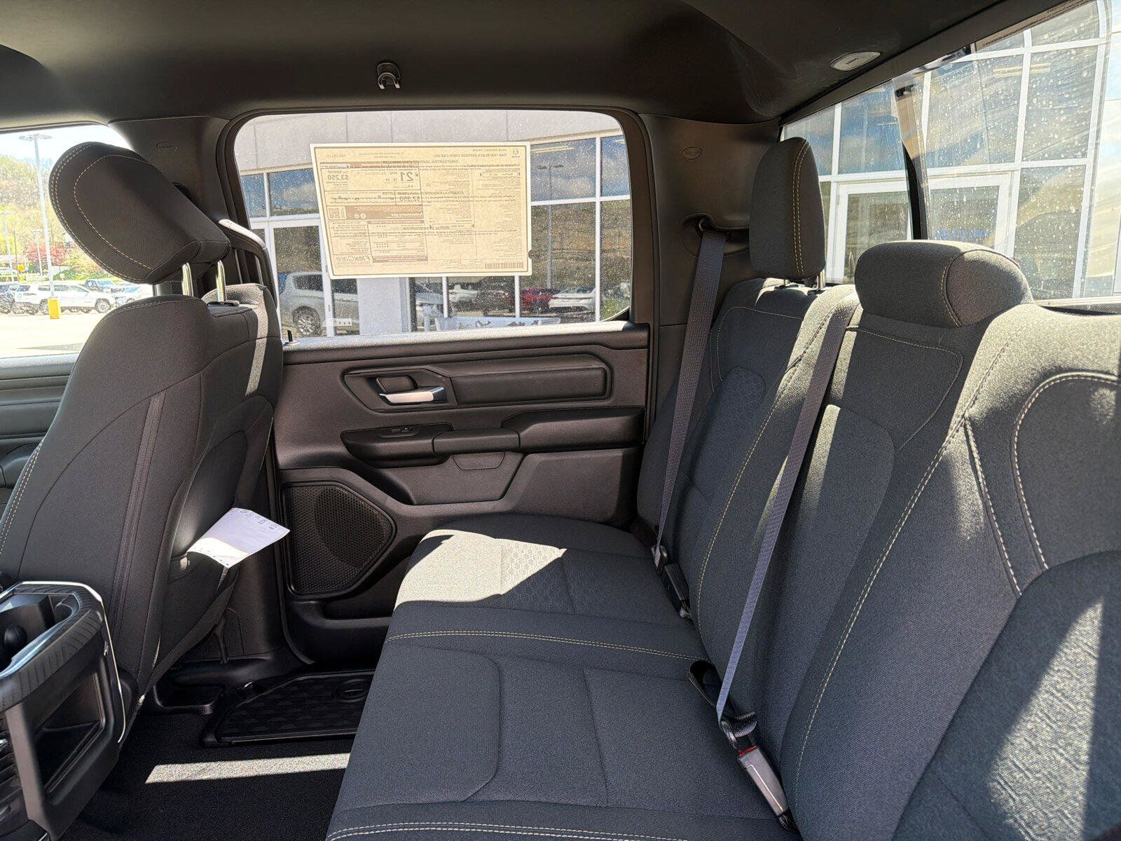 New 2026 RAM 1500 Express AWD/4WD image 18