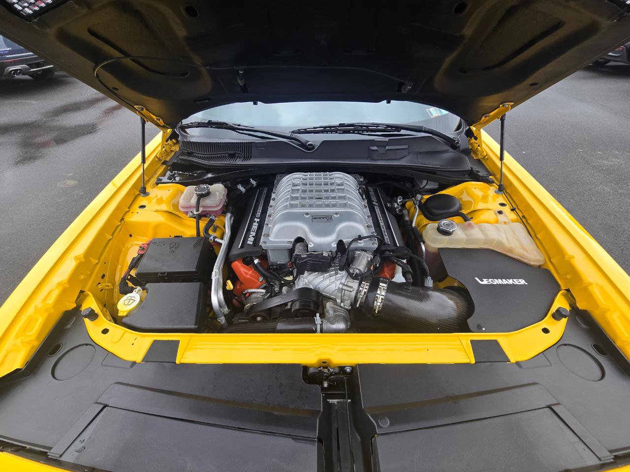 Used 2017 Dodge Challenger SRT Hellcat RWD image 20