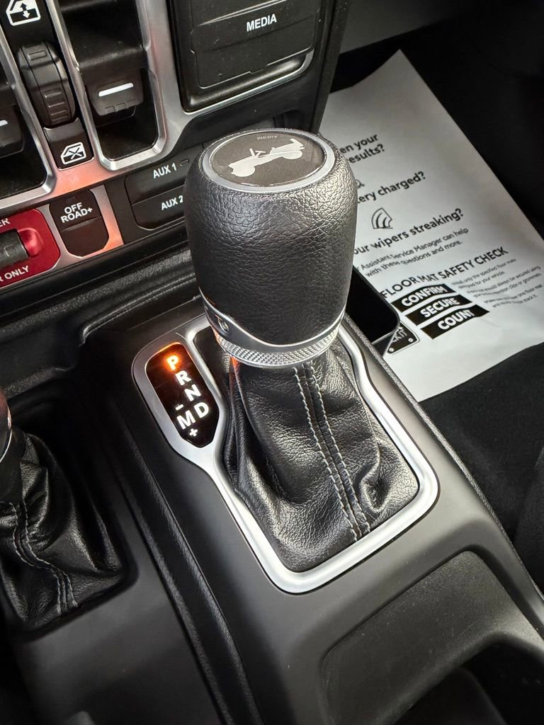 Used 2024 Jeep Wrangler Willys image 17