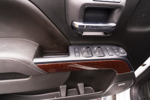 Used 2017 GMC Sierra 1500 SLT w/ SLT Premium Package image 14