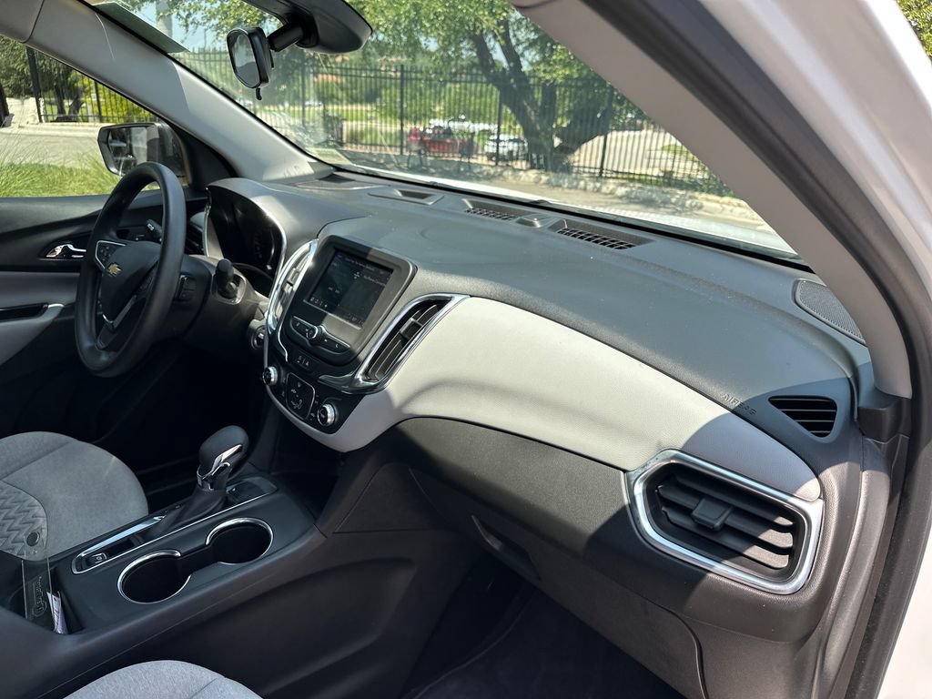 Used 2024 Chevrolet Equinox LS w/ LS Convenience Package FWD image 39