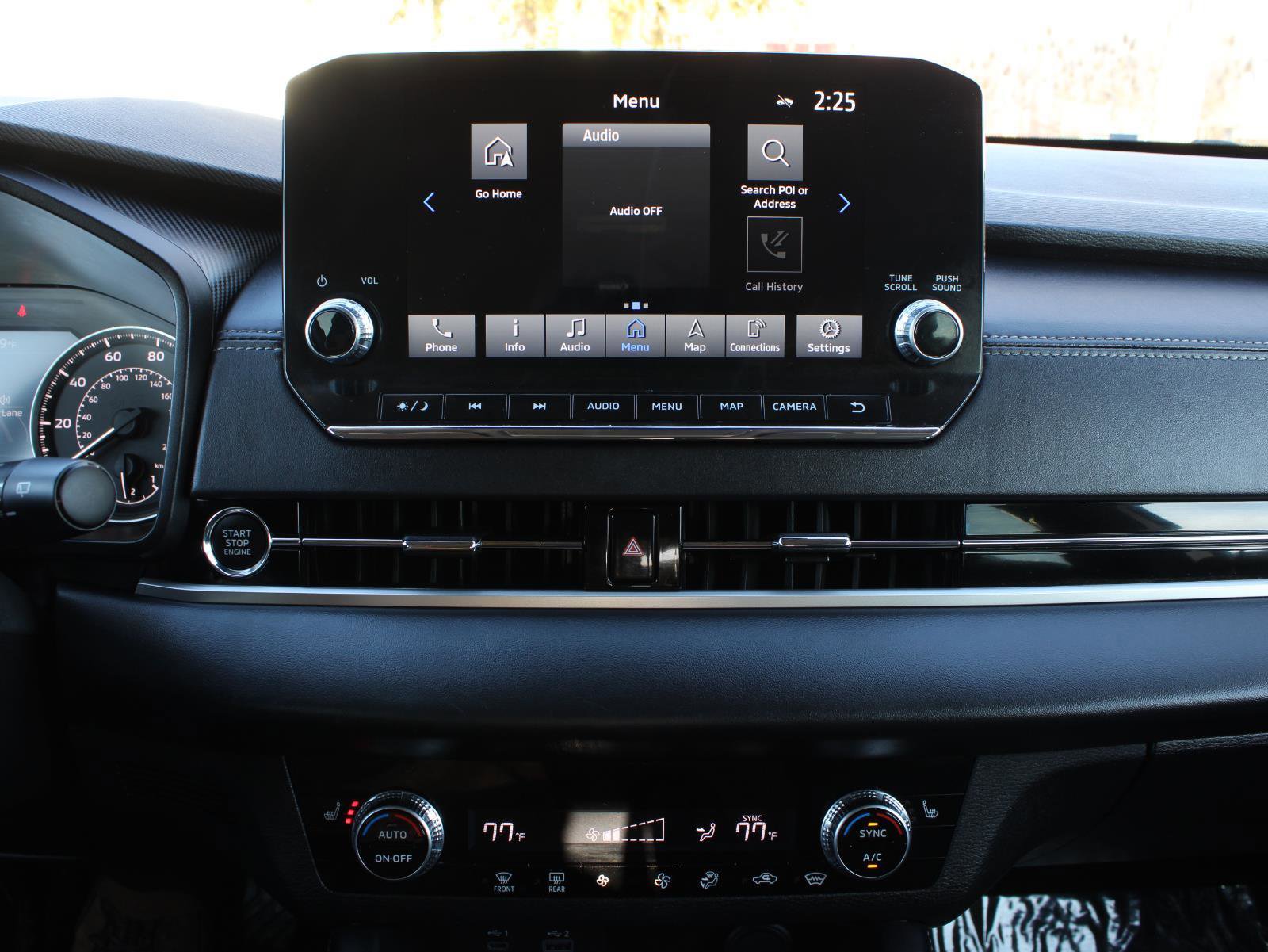 Used 2023 Mitsubishi Outlander SE image 11