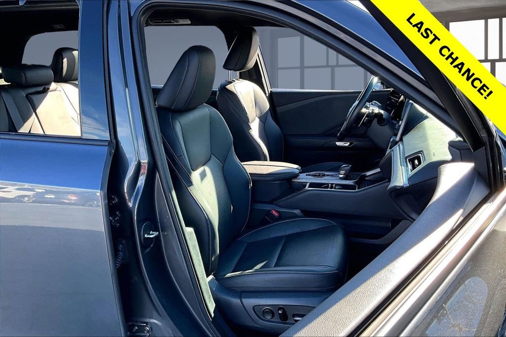 Used 2024 Lexus TX 350 350 w/ Cold Weather Package image 7