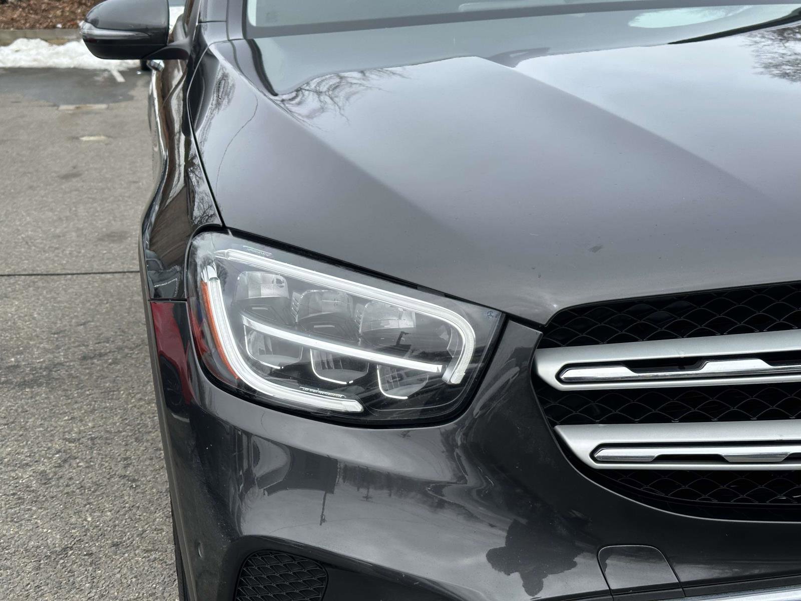 Used 2021 Mercedes-Benz GLC 300 4MATIC image 9