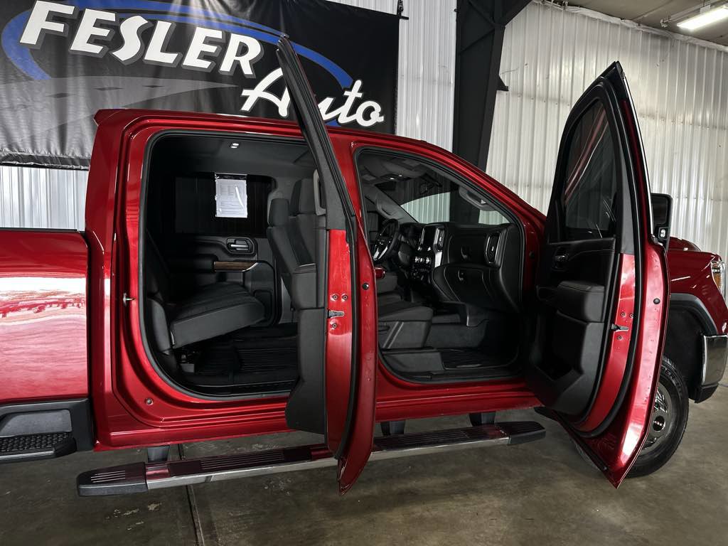 Used 2022 GMC Sierra 3500 SLE w/ SLE Convenience Package AWD/4WD image 18