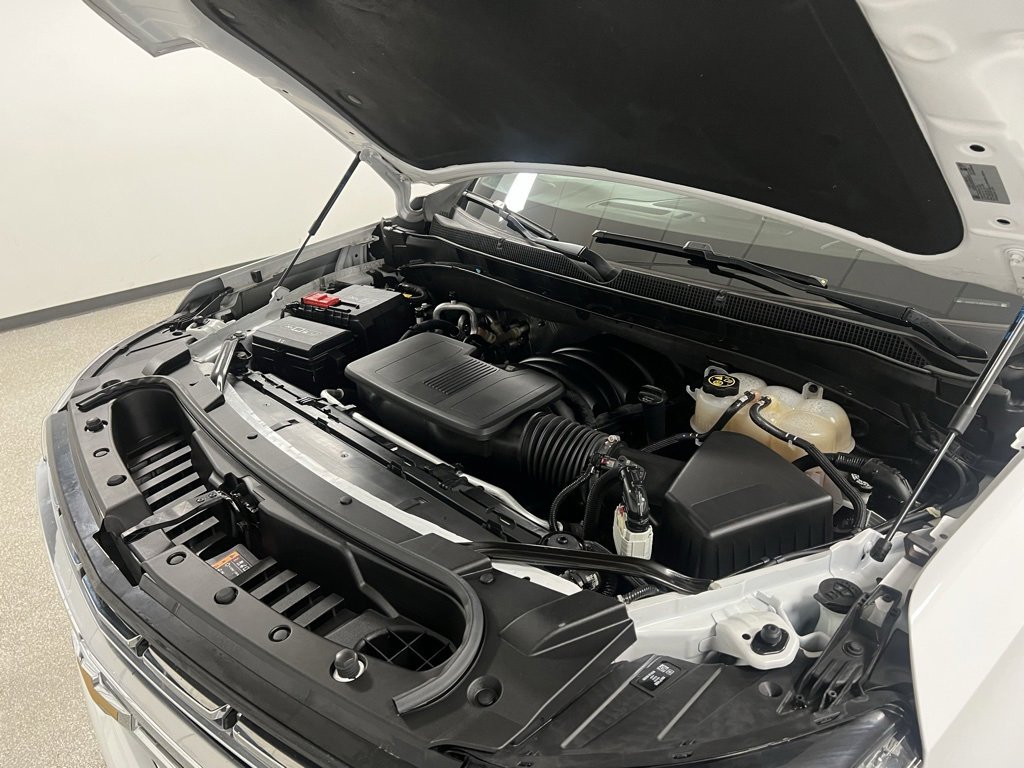 Used 2023 Chevrolet Suburban Premier image 65