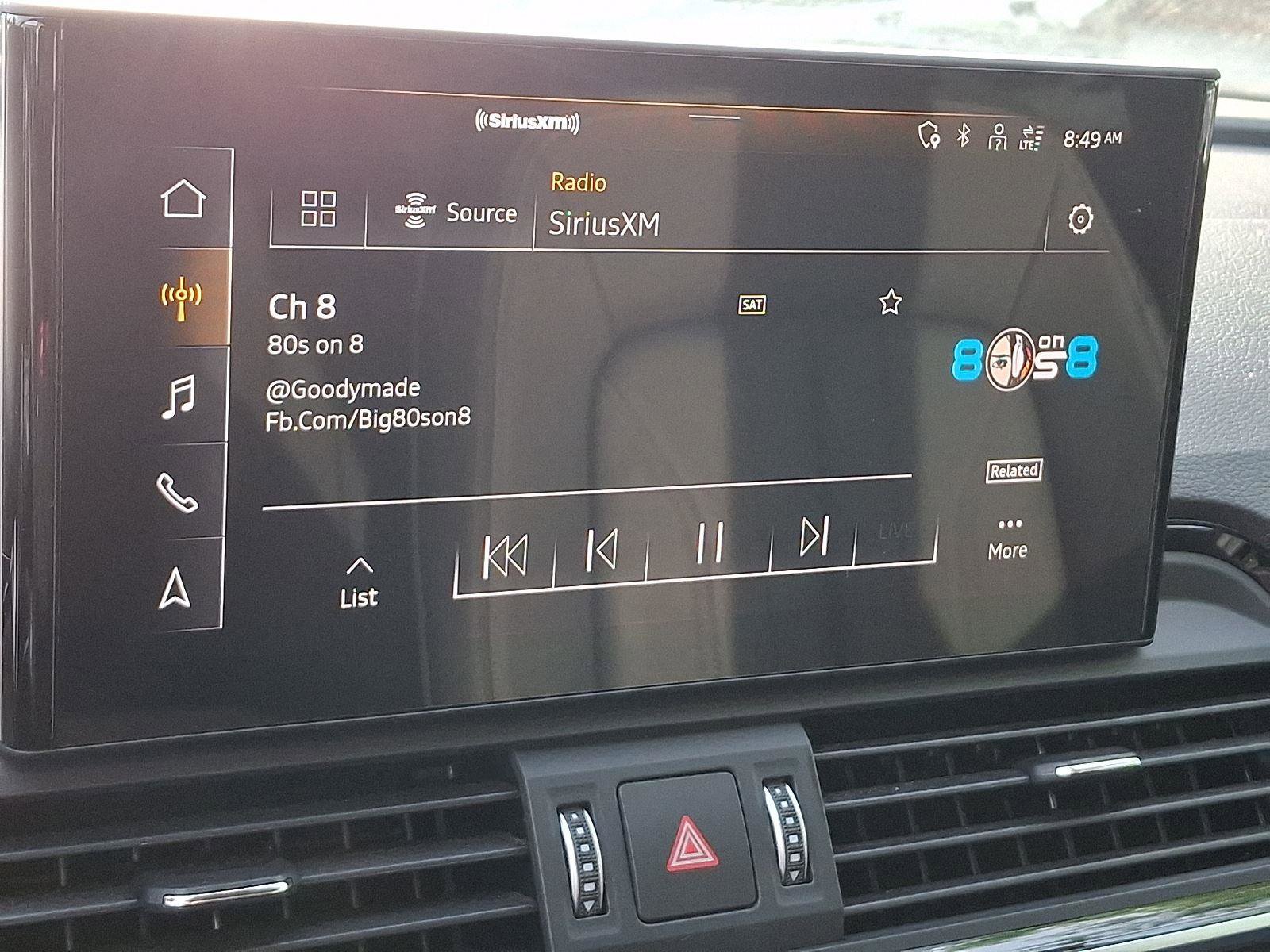 Used 2023 Audi Q5 2.0T Premium w/ Convenience Package image 16