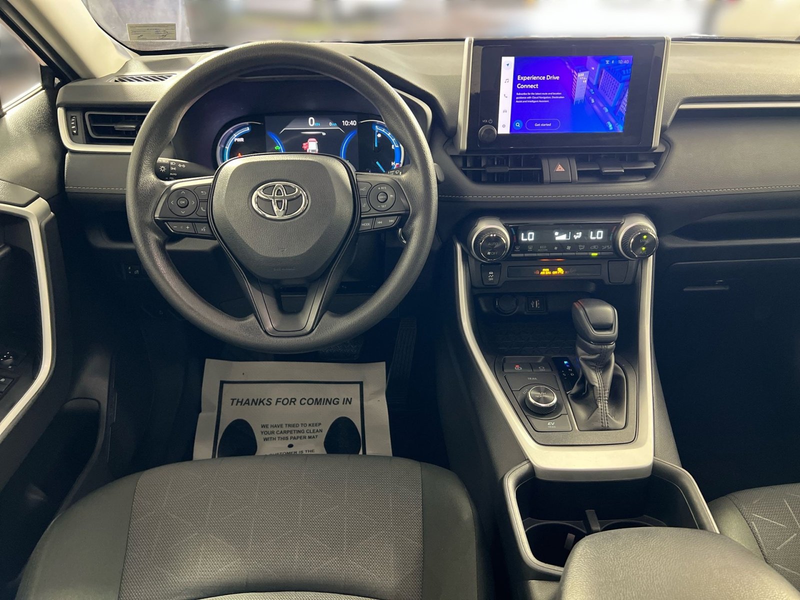 Used 2025 Toyota RAV4 XLE image 23