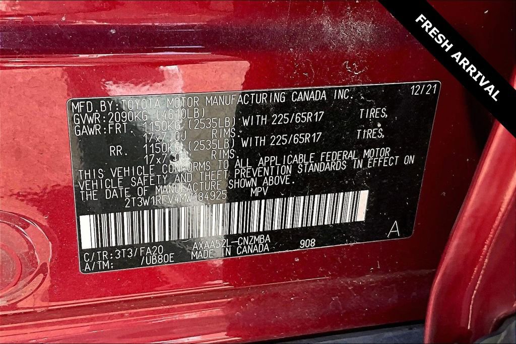 Used 2021 Toyota RAV4 XLE image 18