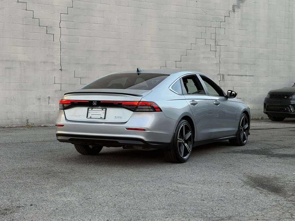 Used 2024 Honda Accord Sport image 8
