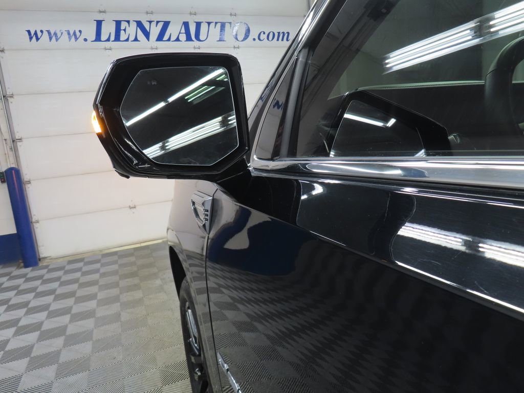 Used 2025 GMC Yukon Denali Ultimate image 78