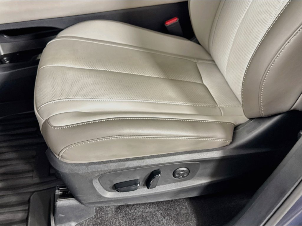 Certified 2027 INFINITI QX60 Luxe w/ Cargo Package FWD image 26