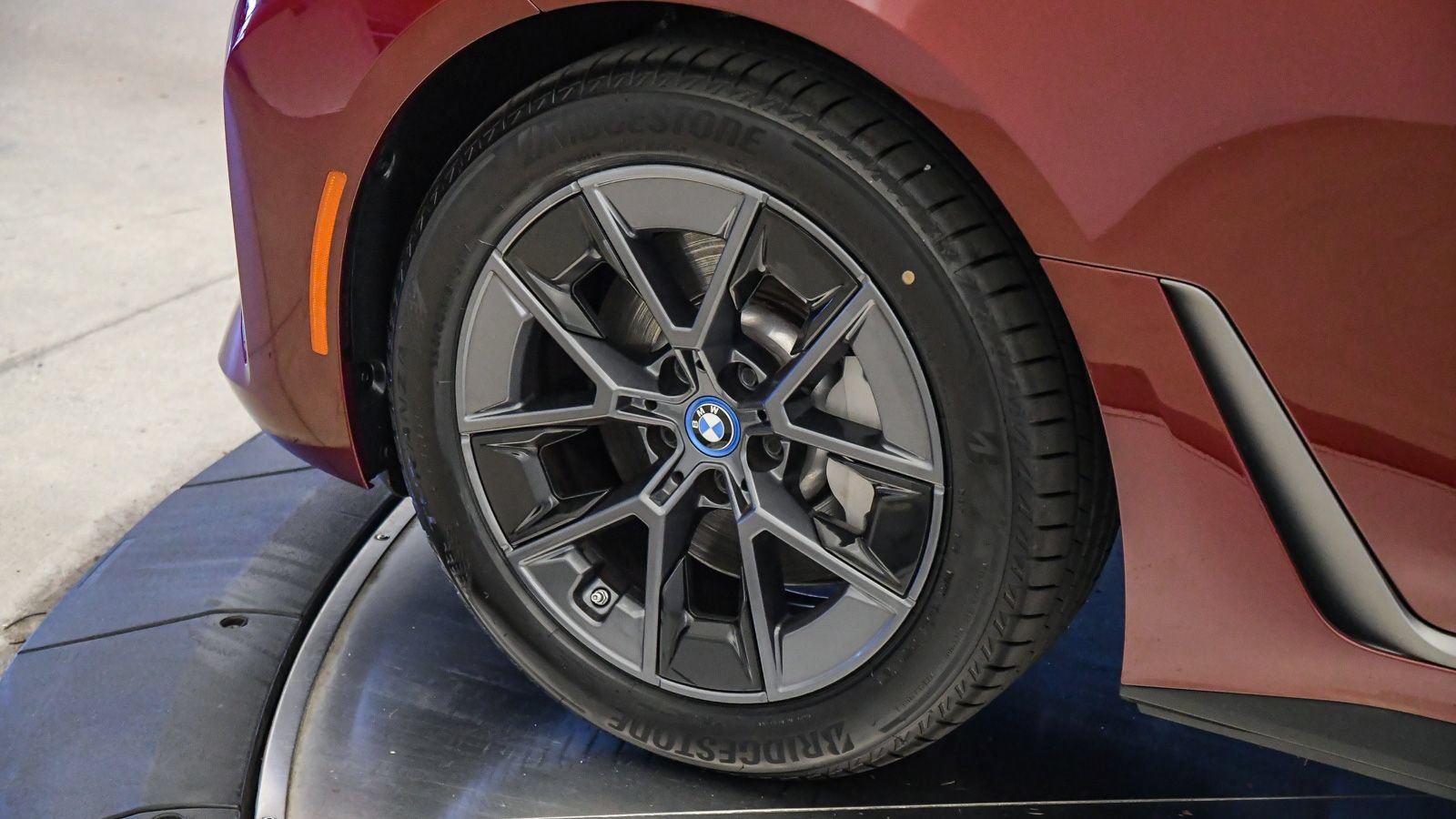 Certified 2023 BMW i4 eDrive35 w/ Premium Package RWD image 10