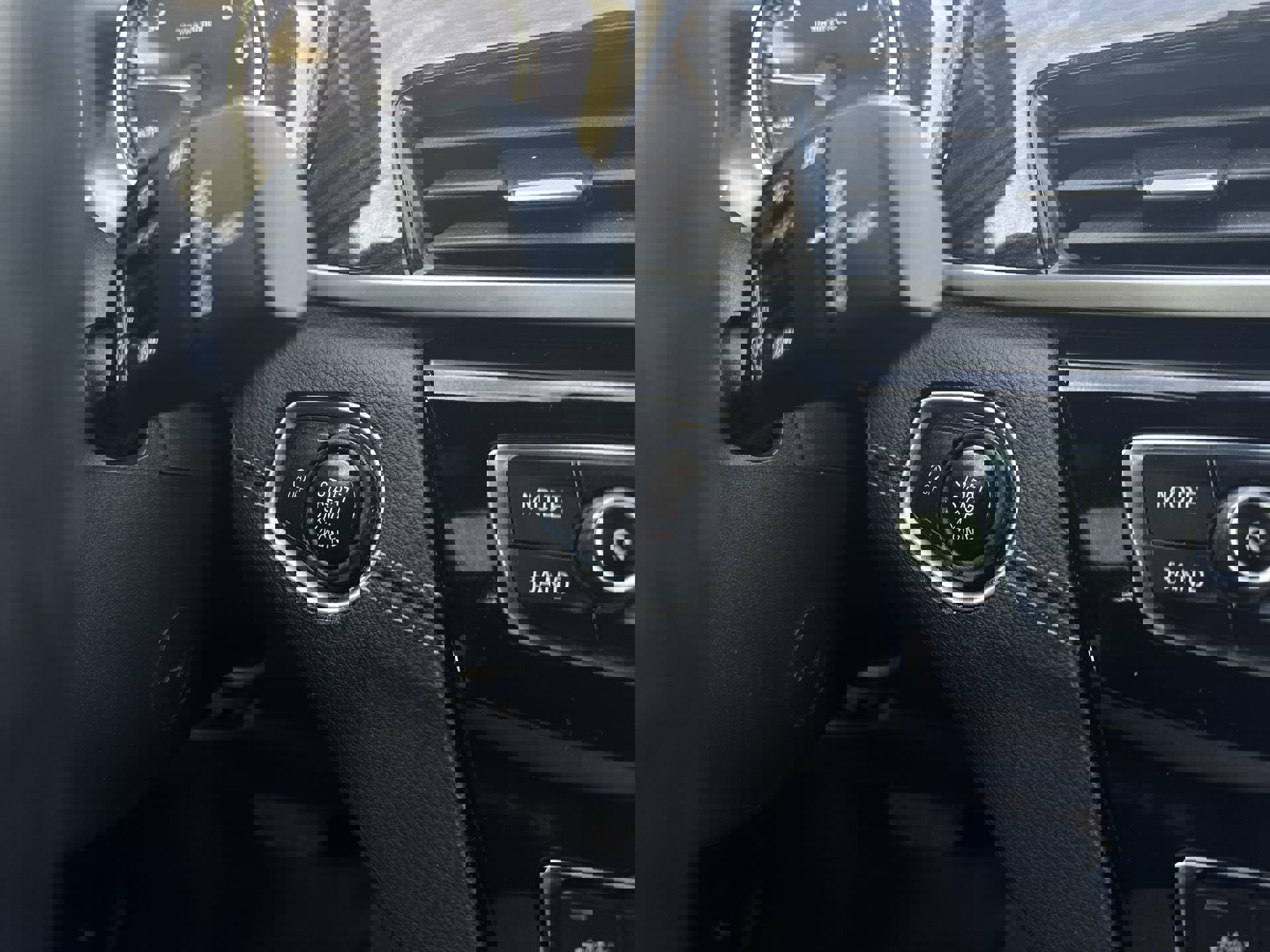 Used 2019 BMW X2 xDrive28i image 17