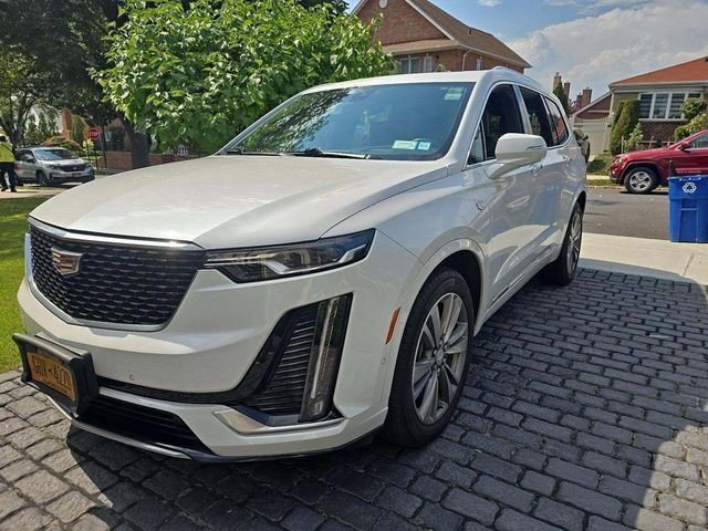 Certified 2022 Cadillac XT6 Premium Luxury w/ Technology Package