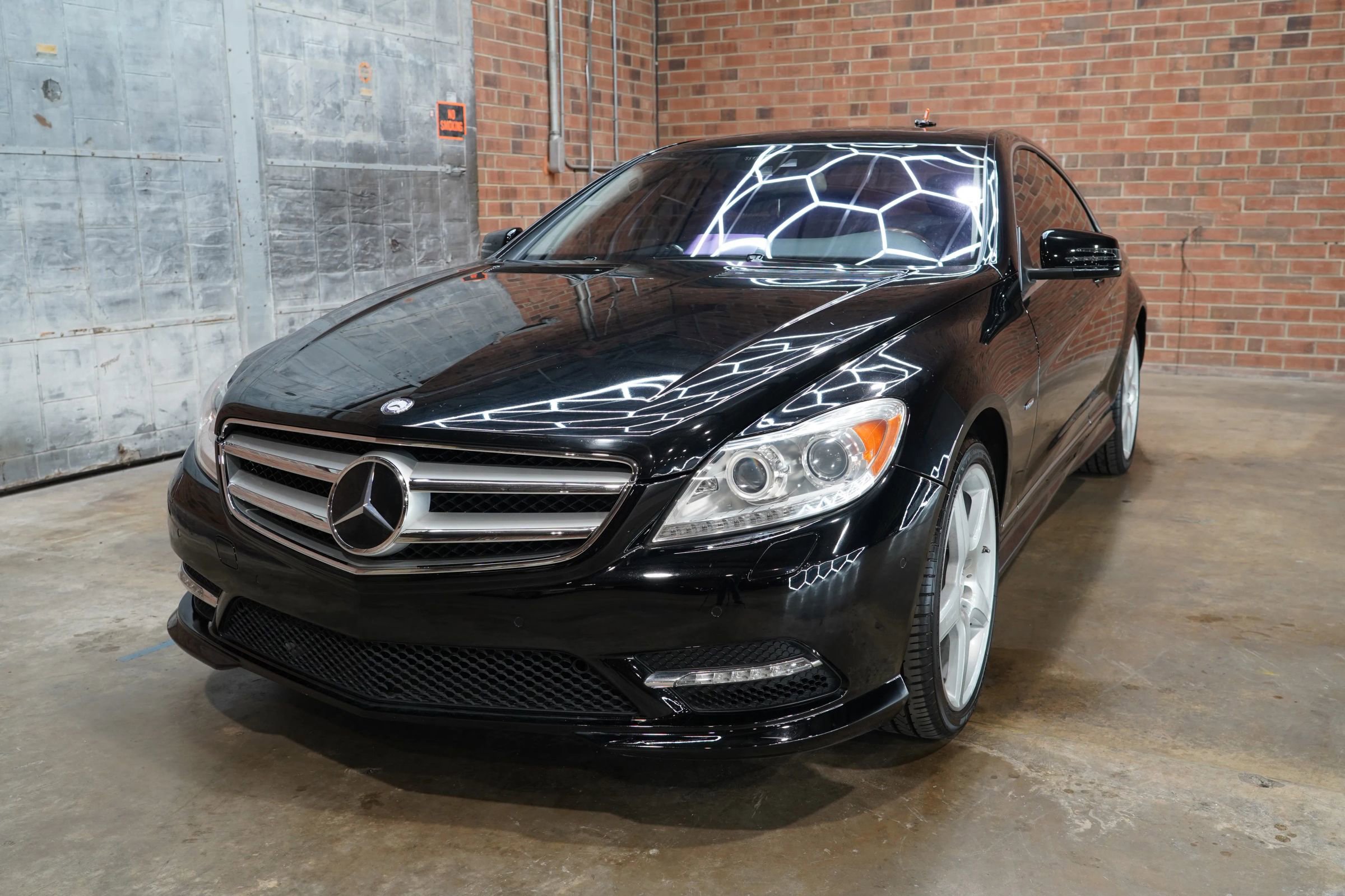 Used 2011 Mercedes-Benz CL 550 4MATIC w/ Sport Pkg Plus One image 6