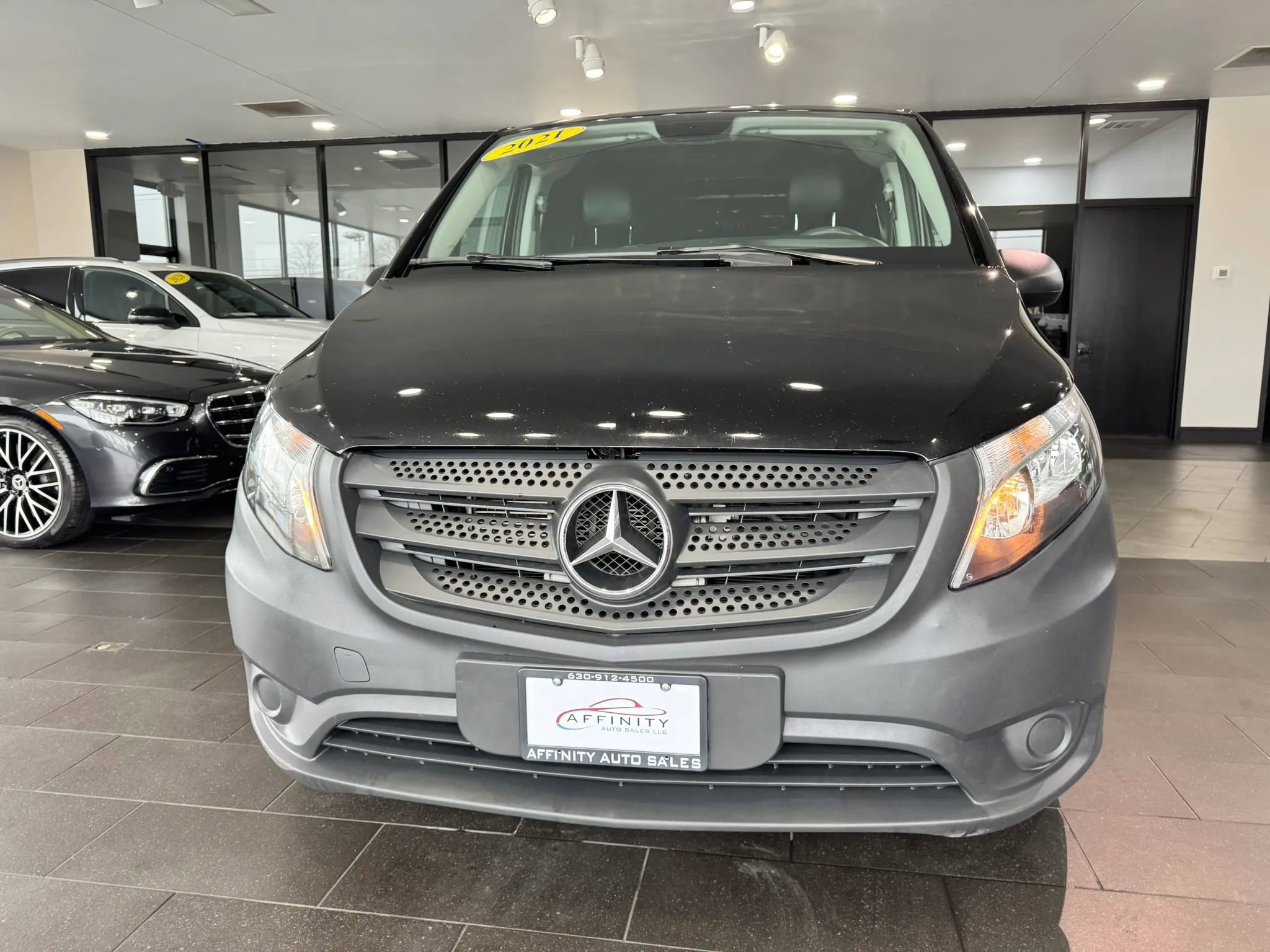 Used 2021 Mercedes-Benz Metris image 6