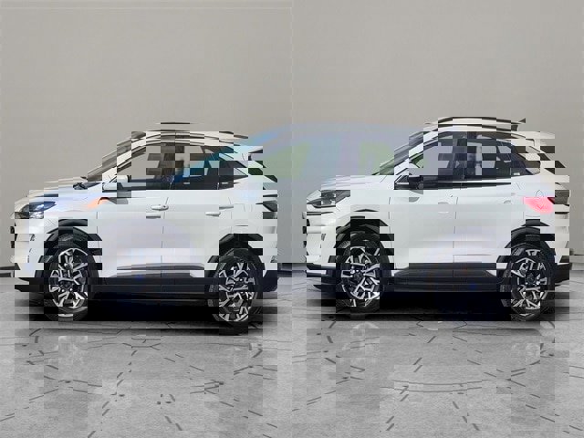 Certified 2020 Ford Escape SEL image 9