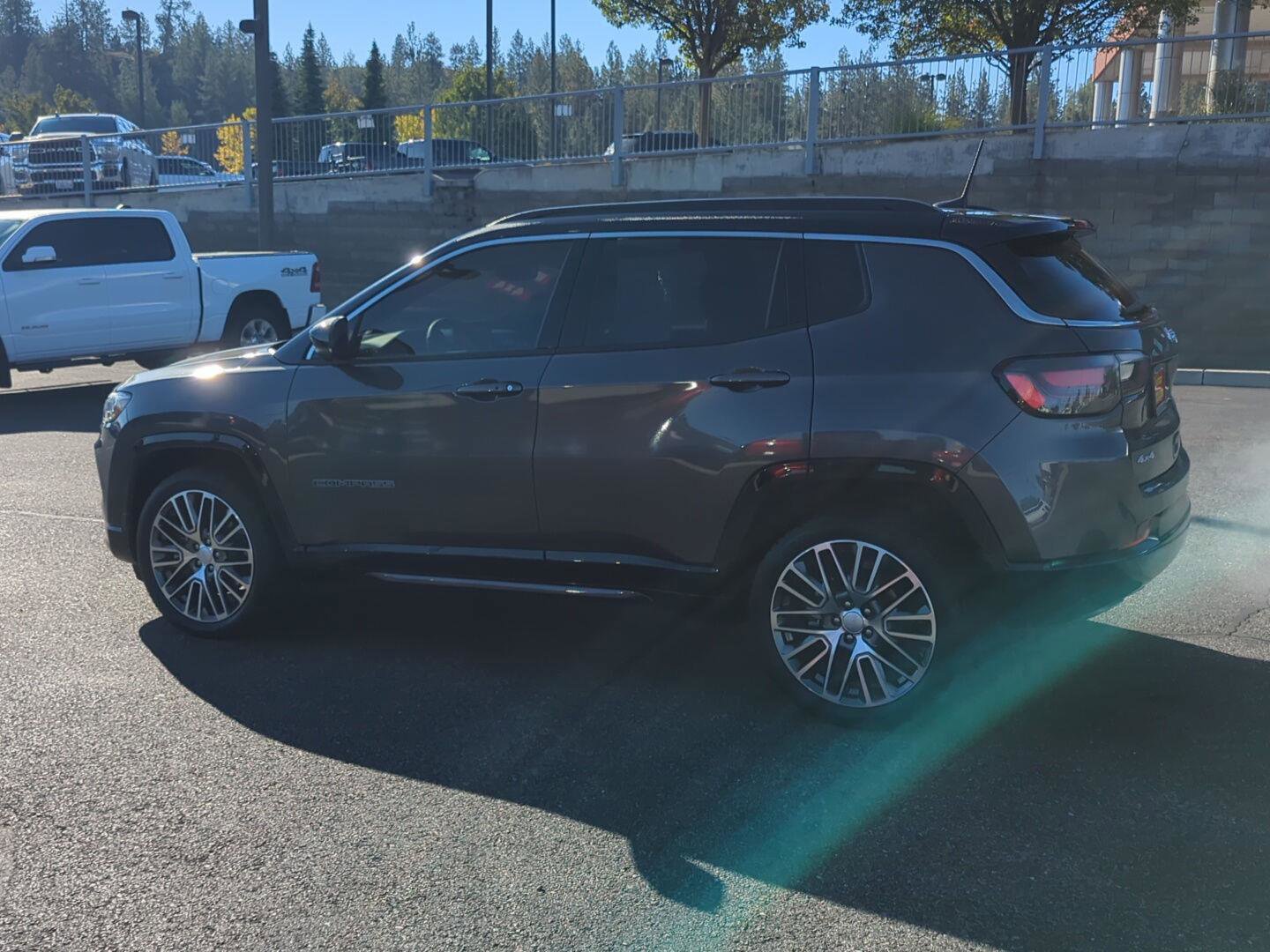 Used 2023 Jeep Compass Limited w/ Elite Group image 4