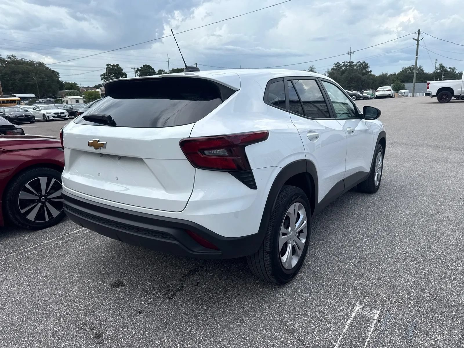 Used 2025 Chevrolet Trax LS FWD image 8