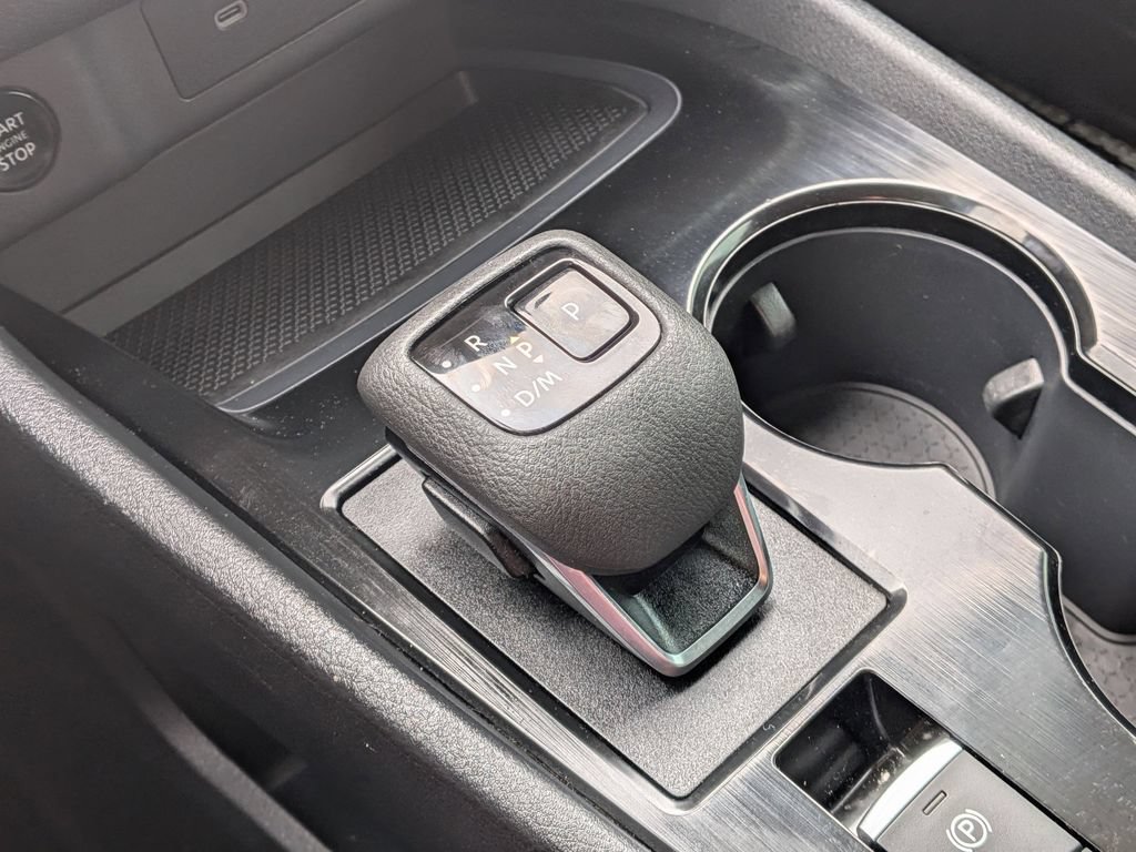Used 2025 Nissan Rogue SV AWD/4WD image 12
