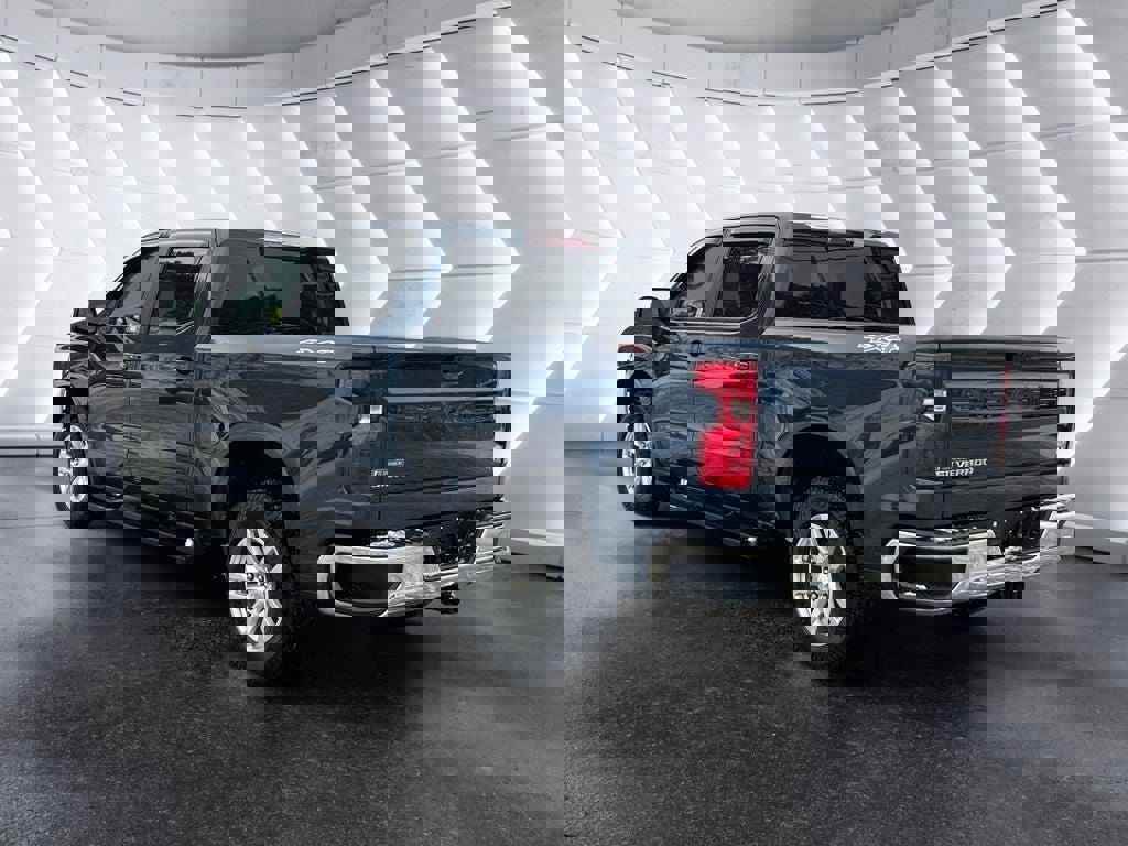 Used 2021 Chevrolet Silverado 1500 LT image 4