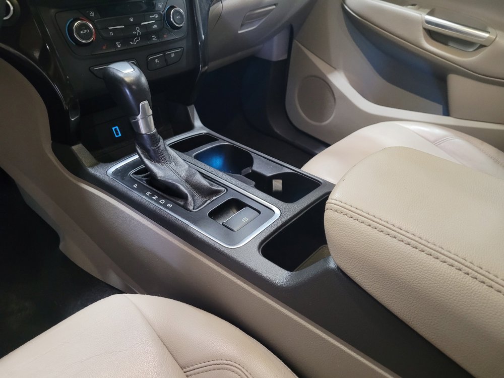 Used 2017 Ford Escape Titanium AWD/4WD image 26