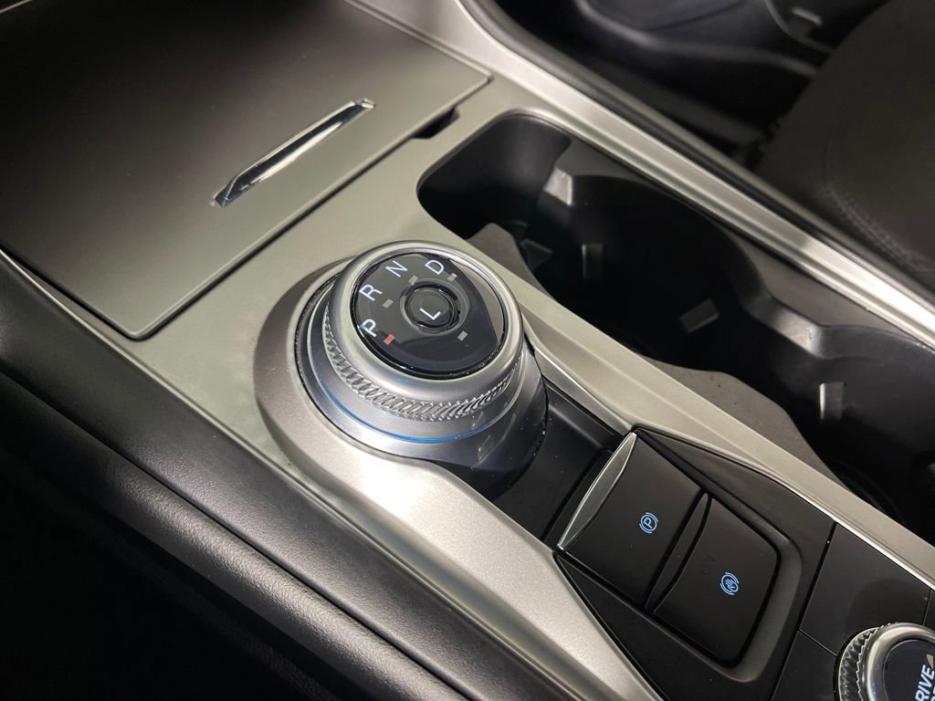 Used 2021 Ford Explorer XLT image 24