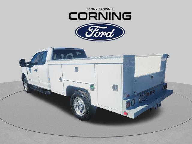 Certified 2017 Ford F350 XL w/ Power Equipment Group AWD/4WD image 3
